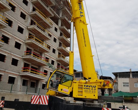 LIEBHERR LTM 1200