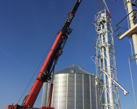 Terex AC160